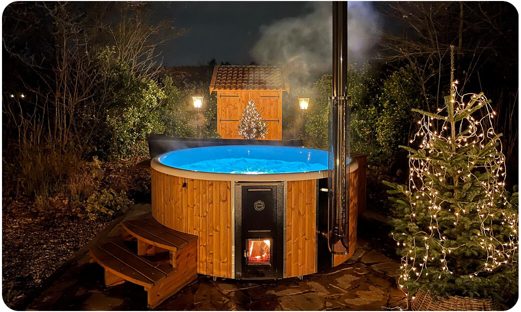 Geniet elk seizoen van een hottub winter zomer lente herfst